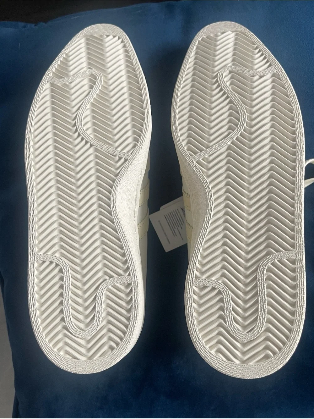 Jabbar DR Women's Sneakers — Cream